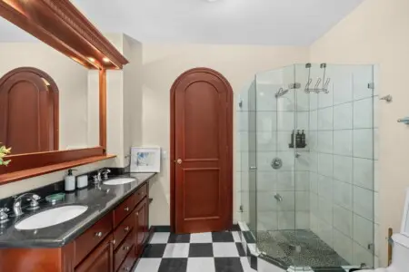 55e4eae2 69ea 48e5 acd0 22af25126b68.jpg