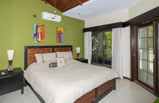 5cee601e 1606 4a4d 8c00 e7f1874cc1bc.jpg