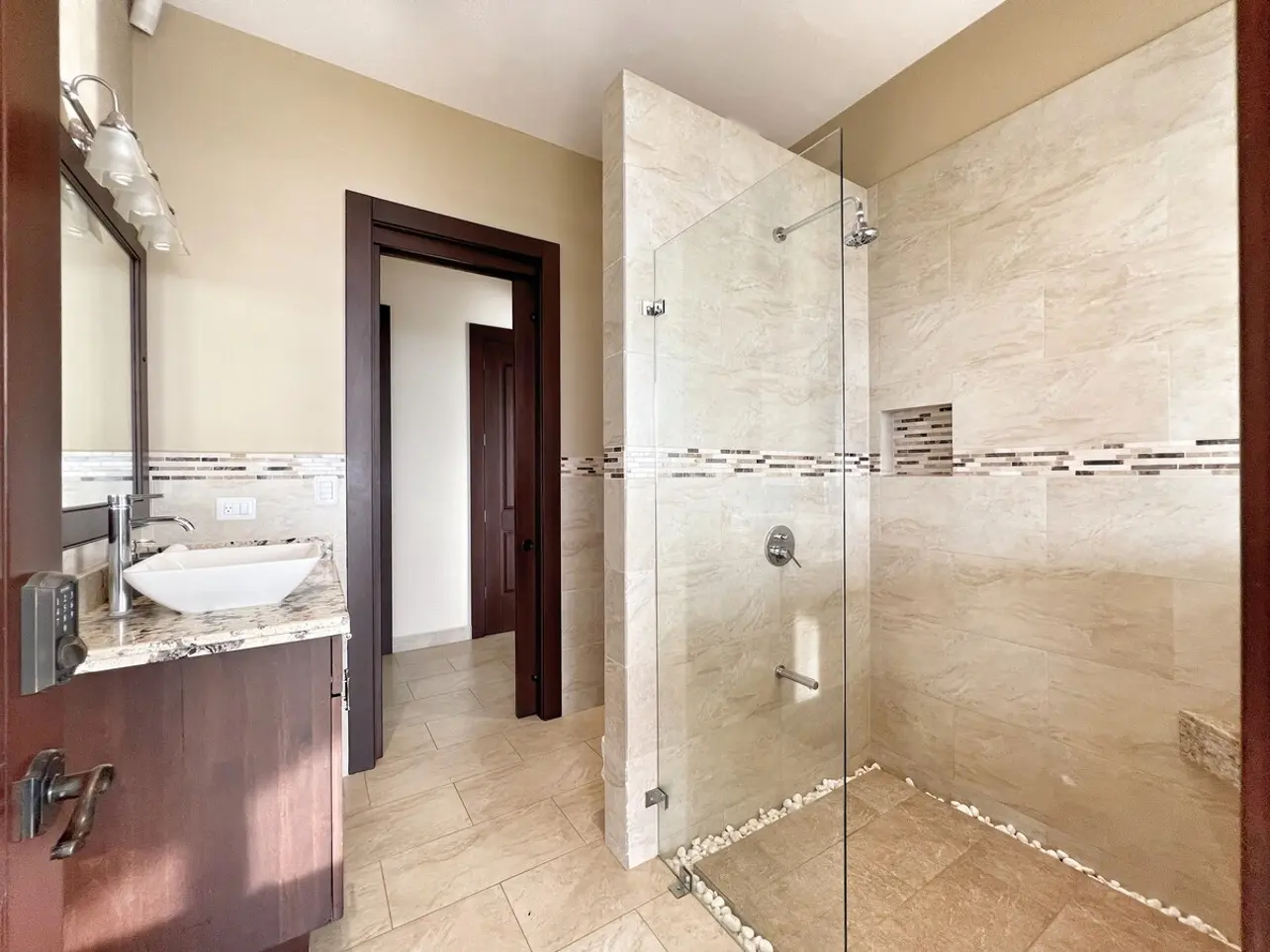 5dc613a7 6f31 42ec 86bf a47ef6cfa2dd.jpg