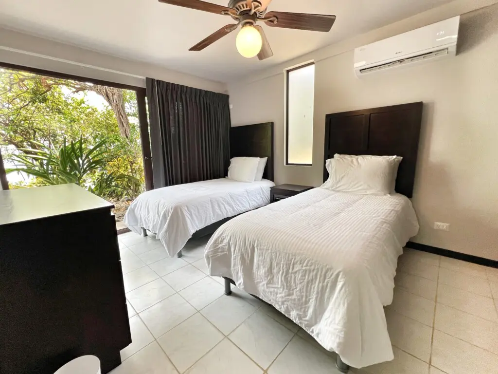 62819892 fb09 4968 bfc2 9e6531aeb0b9.jpg