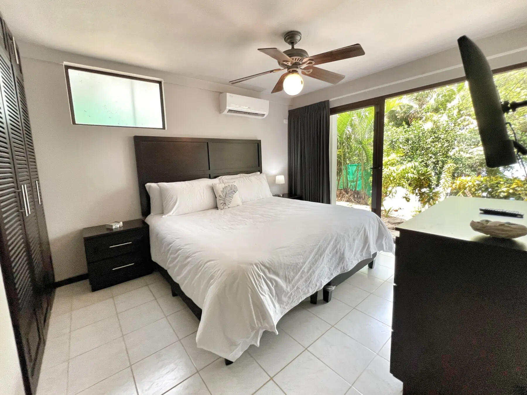 6623f71a e809 483e 97c6 c894042abec6.jpg