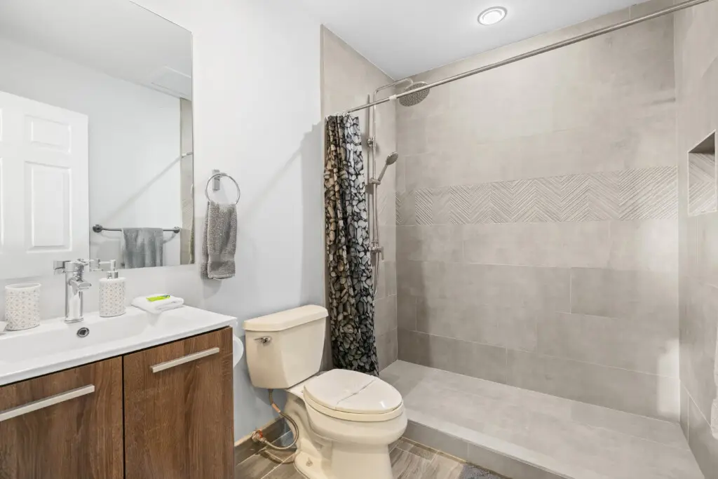 6f1fc5a5 8829 49ce 8f8c 1980e0c76a7f.jpg