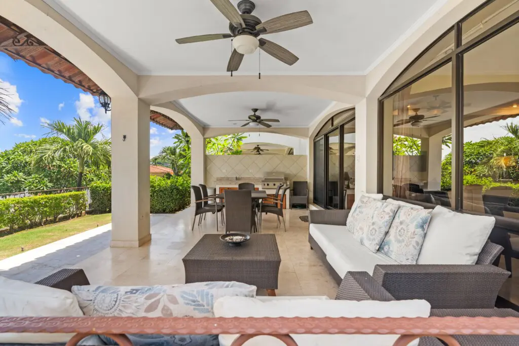 6fb6978a 9ba0 4e62 9d48 2620706d0bd5.jpg