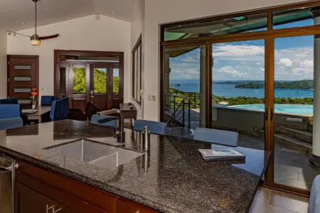 7618c8db 6806 445e 91b7 cb84f847aceb.jpg