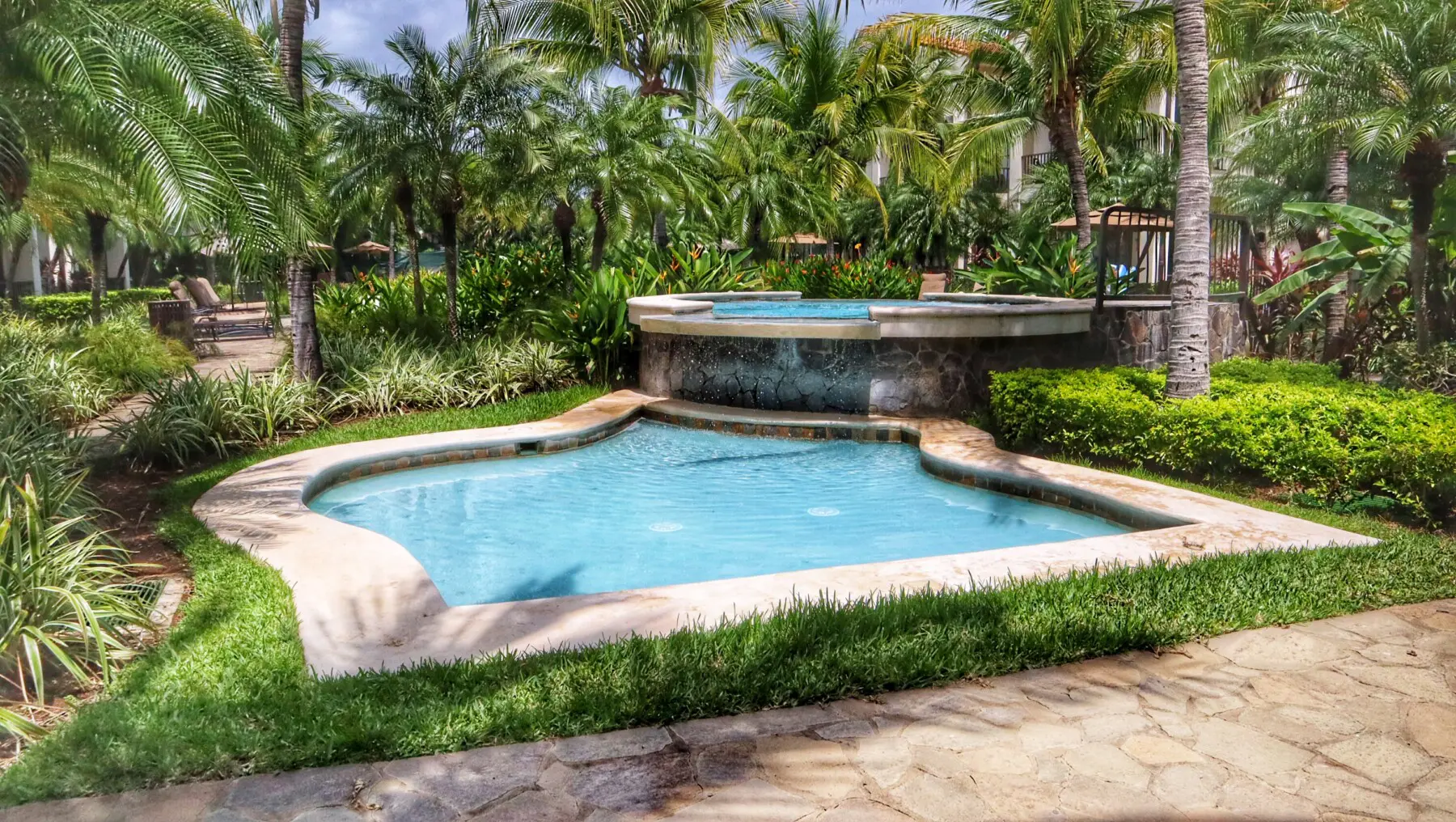 767a20cf d890 4240 bae5 790769de49d6.jpg