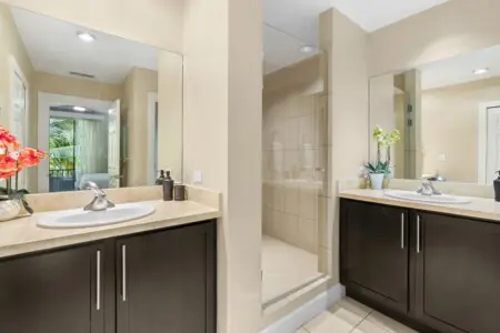 7a4cd59d e1e8 4cd2 8882 3f7f823d3ad5.jpg