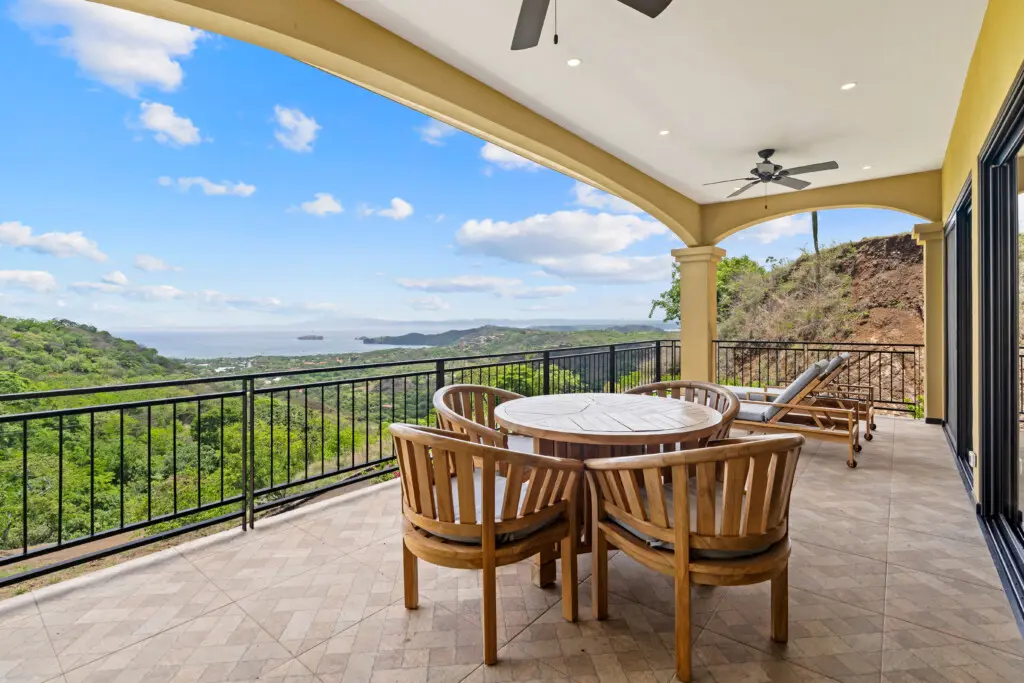 7c702654 3801 410f 86fa f6e9716426f4.jpg