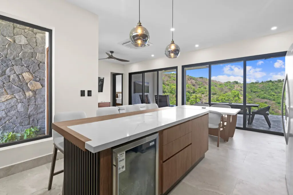 83691155 4bd1 49ed 8689 b7181de6819b.jpg