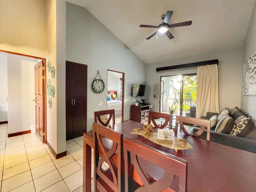 83859ea7 7bb0 4703 ae5f aaae67564c58.jpg