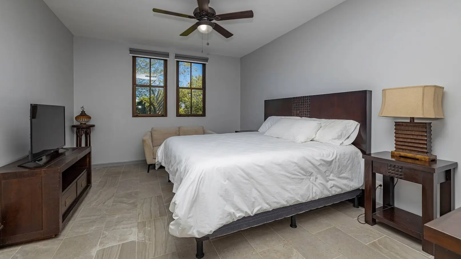 8595dd21 a5b3 4679 8b7b efe984f583ec.jpg