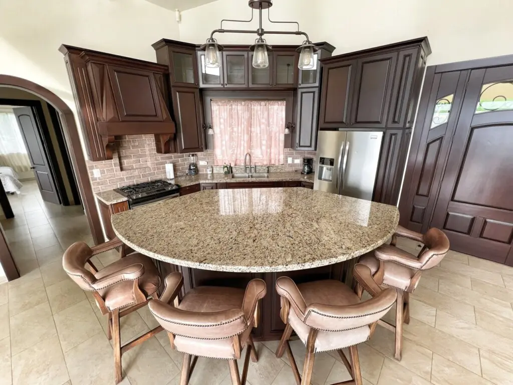 8cf12ba5 cb30 4c87 9445 a645fa518884.jpg