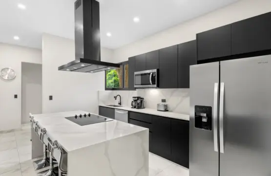 928b38c0 4f6e 4a72 8c19 e8a895346619.jpg