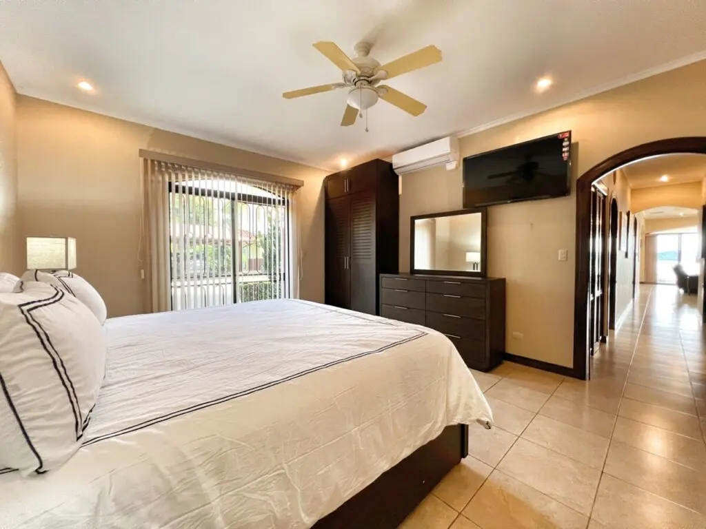 92d0986d e3b9 4f1f 9159 8085b7c91a27.jpg