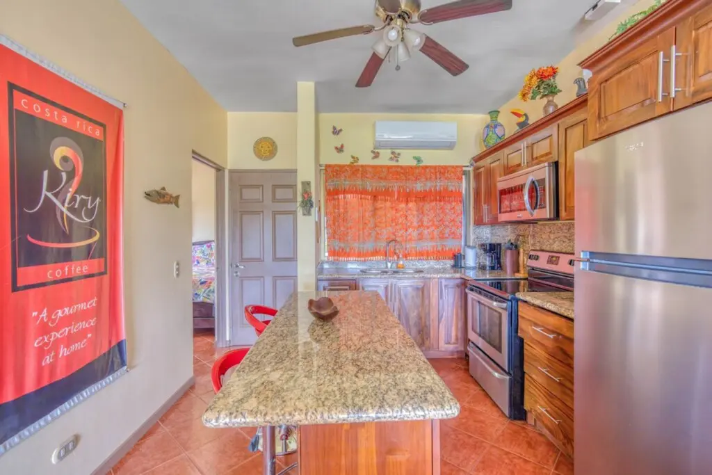 942eb2f8 f1d9 44f2 9061 bd43bcd4bede.jpg