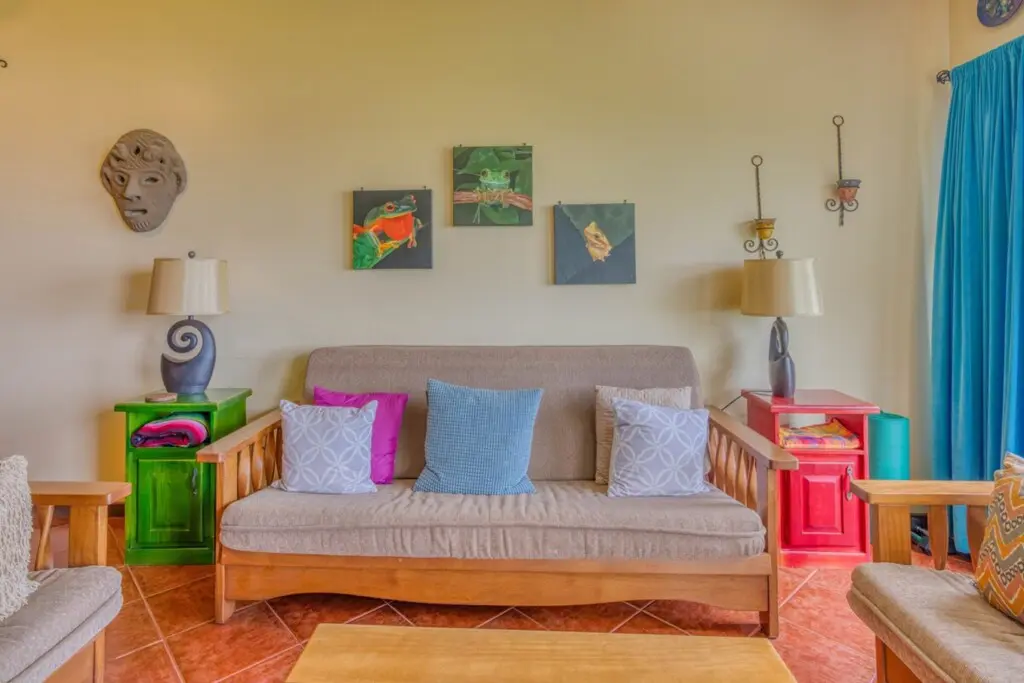 965c202d 5d8b 440d 8c5b 16e1b9e8ba5a.jpg