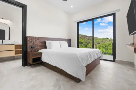 9835a0f9 47cc 42e8 866f acb55e52a6c2.jpg