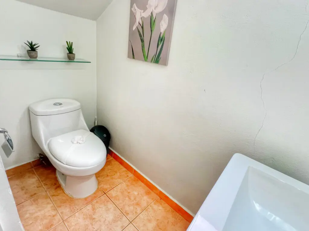 9eb6ac99 9b4b 4a00 8033 8f3f817eae2e.jpg