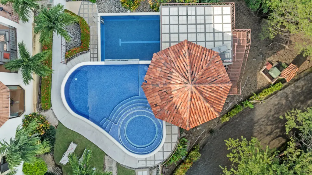 9f3aa45a 08b7 46ad 9110 facc46c16239.jpg