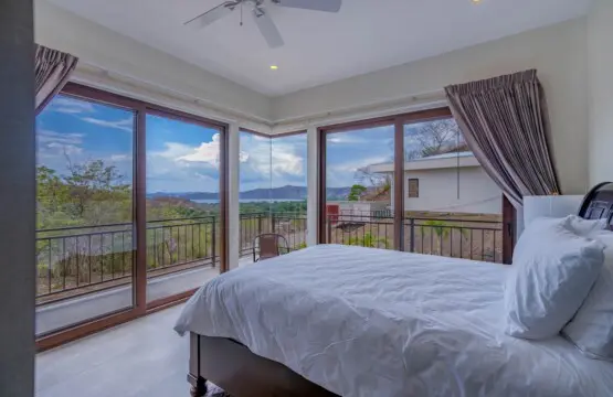 a1925d6b e949 45e8 8348 bec8840b2c76.jpg