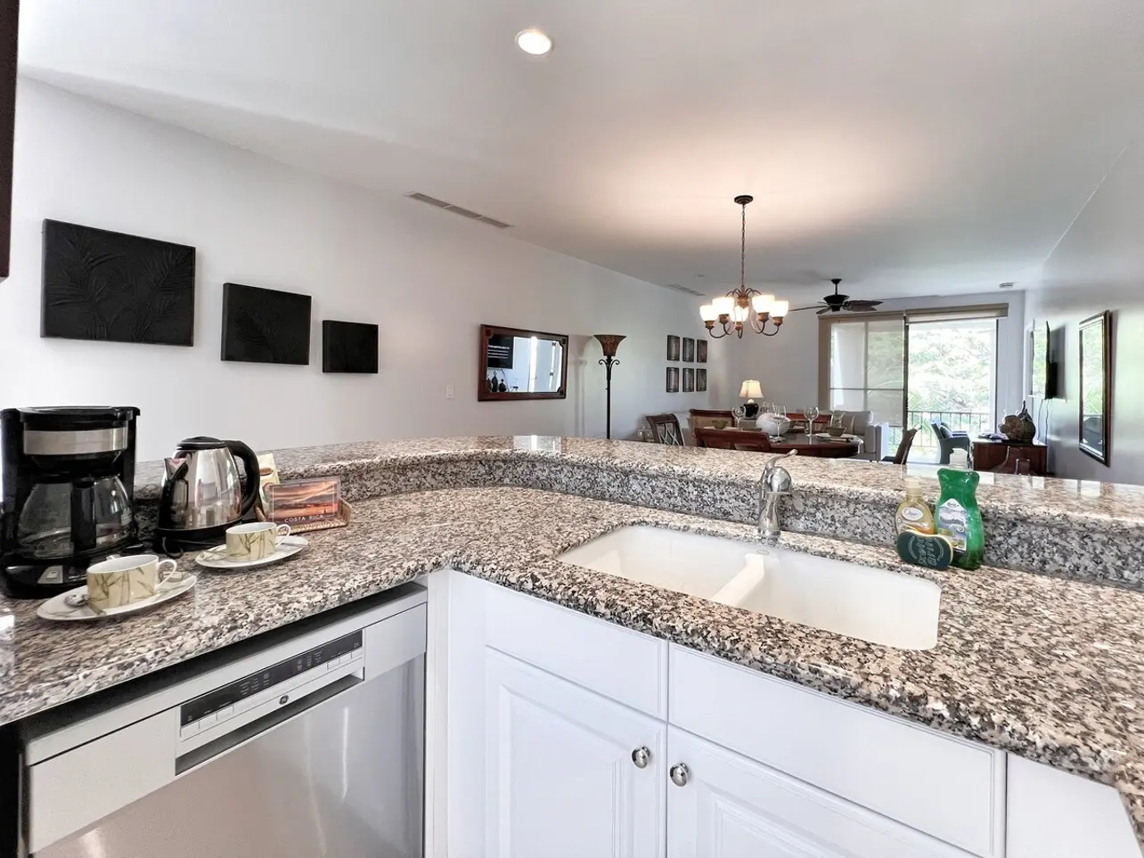 a24a9964 10c1 4441 8fc3 67e425cf40ca.jpg