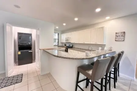 a295d90a 3a51 434c a9b4 f042b26320c7.jpg