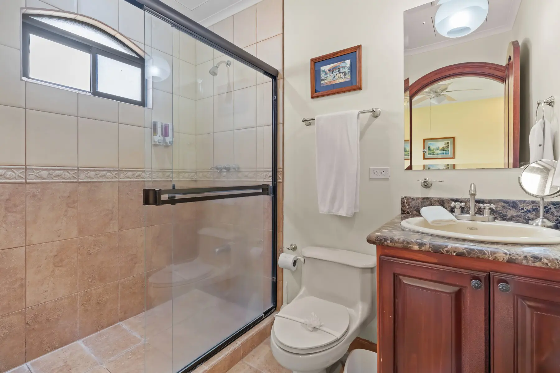 a3eac4ba 0499 4ae3 b452 d642f6f454c7.jpg