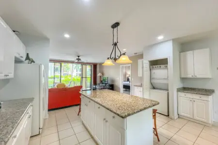 a4c0c12d 9f50 4f40 a7ab 71da17765567.jpg