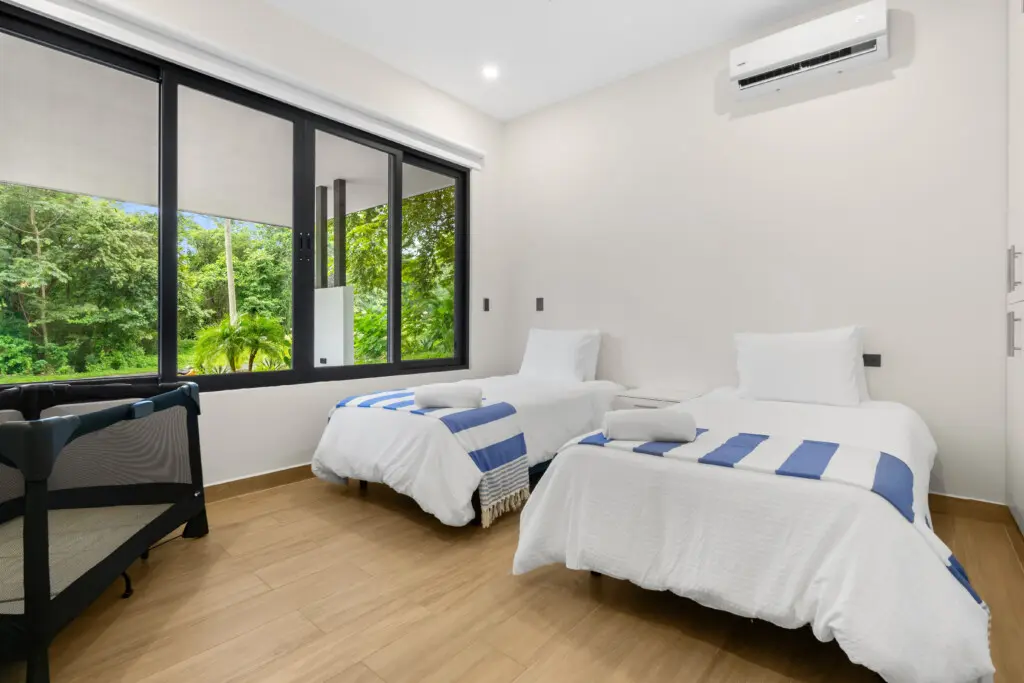 a81f1a6f d4f4 4fb9 b5ff fe1e462bd634.jpg