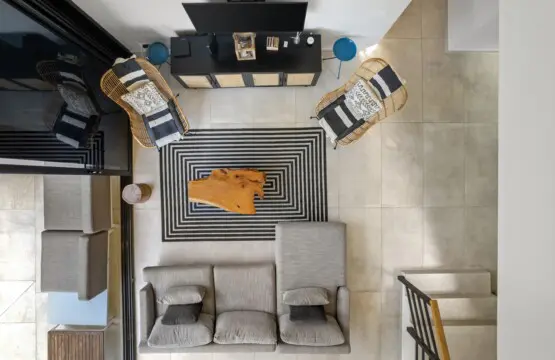 aacc708b b494 4a62 b1ec db312e870ff2.jpg