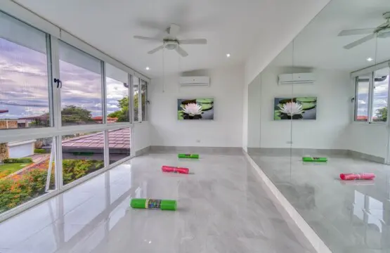 af18f3b3 3023 42c4 87a7 98dbe7025947.jpg