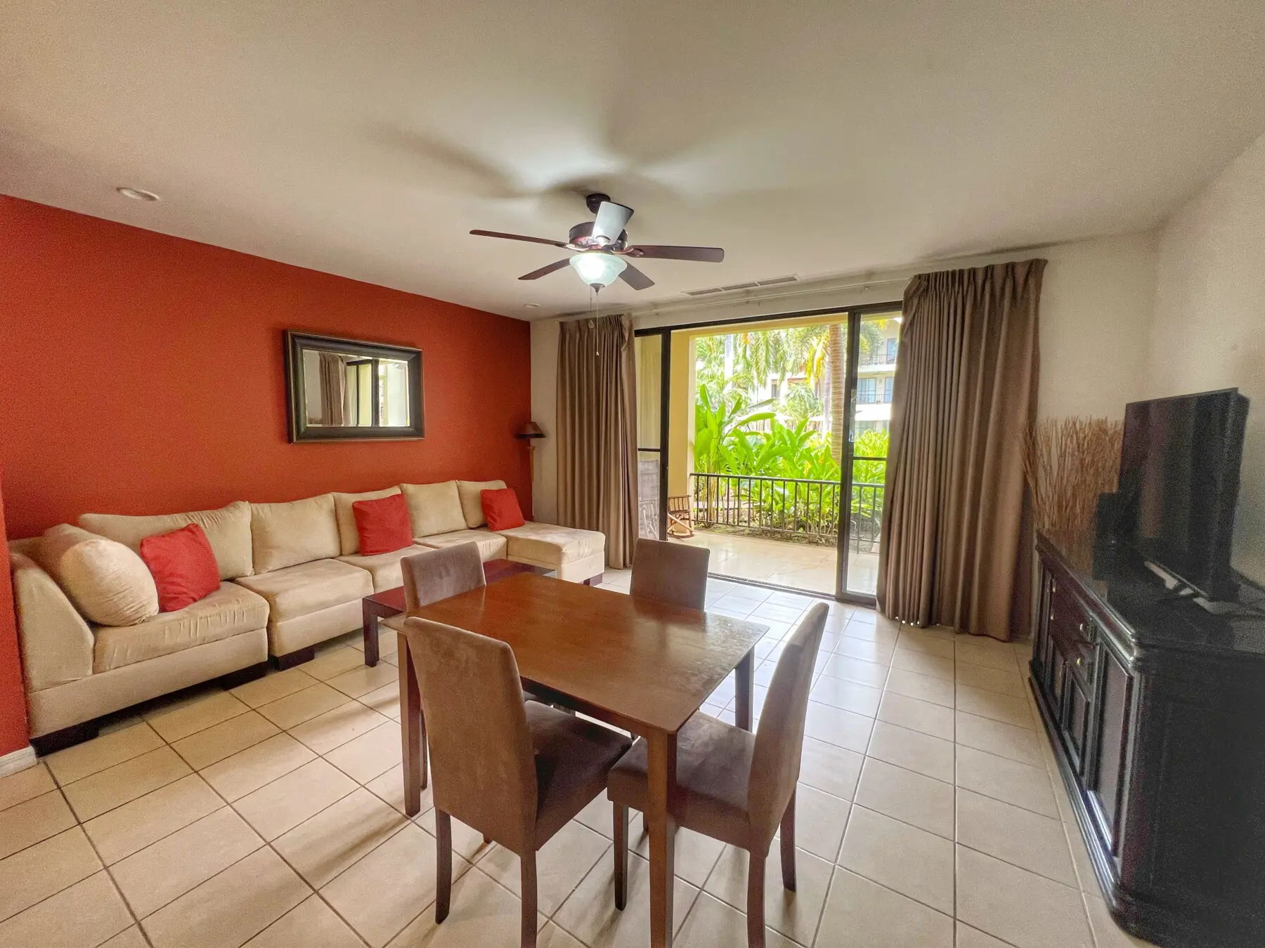 b0648811 b5d3 45e3 a667 23c36dac0a8e.jpg