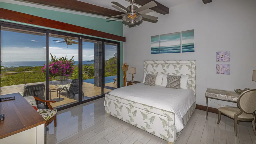 b47e59cd d7d9 4ec0 94aa 3af439400fad.jpg