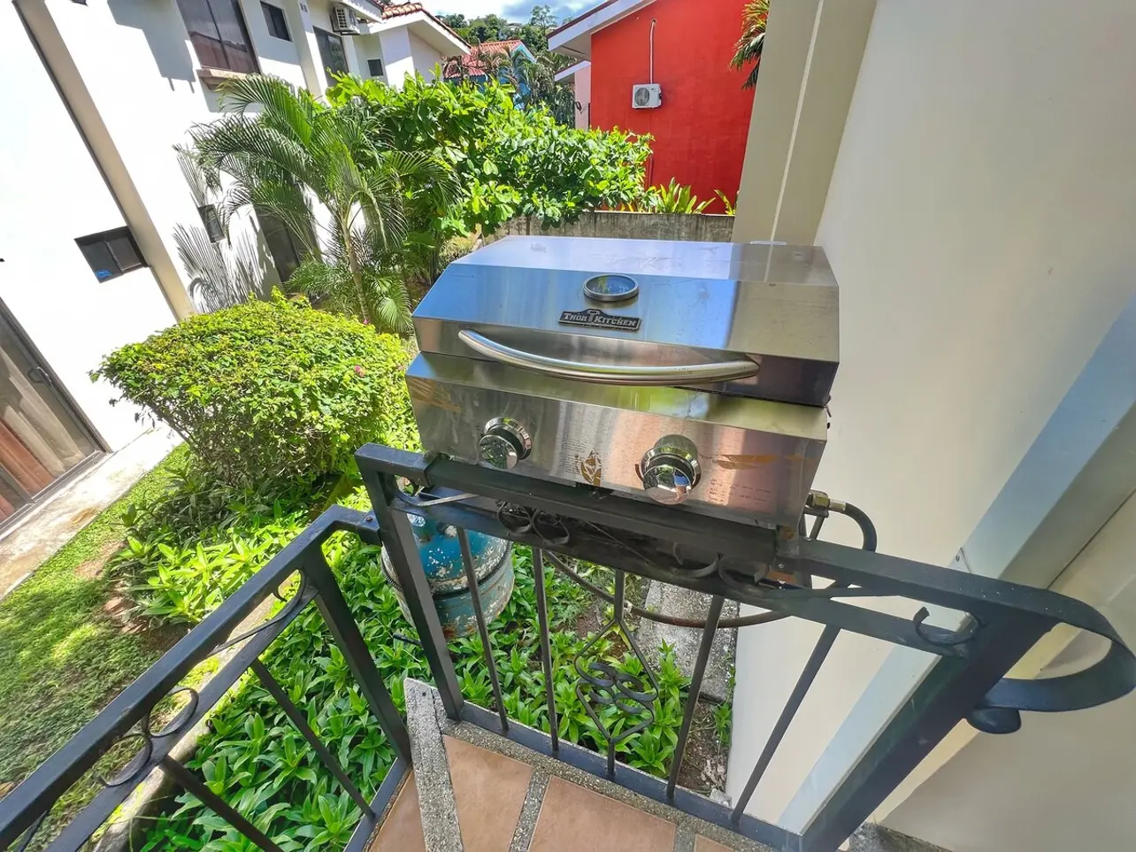 b50cb871 7b3a 46c4 b4a9 5a7649ae765c.jpg