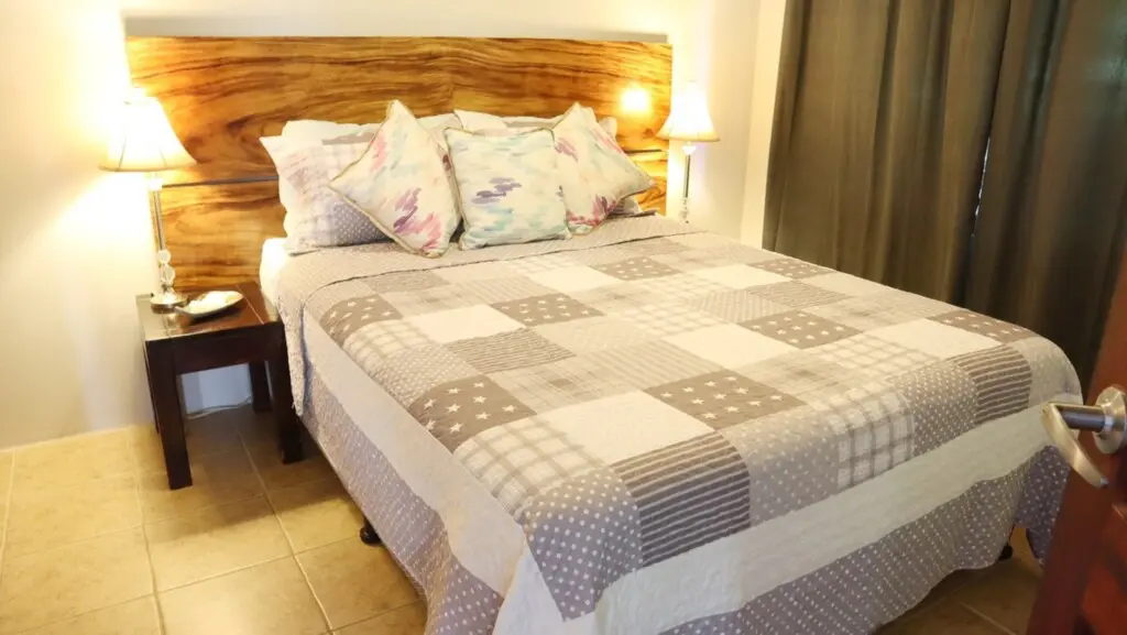 bc2d9e8a 79d4 48de 952f c3a4447c6080.jpg