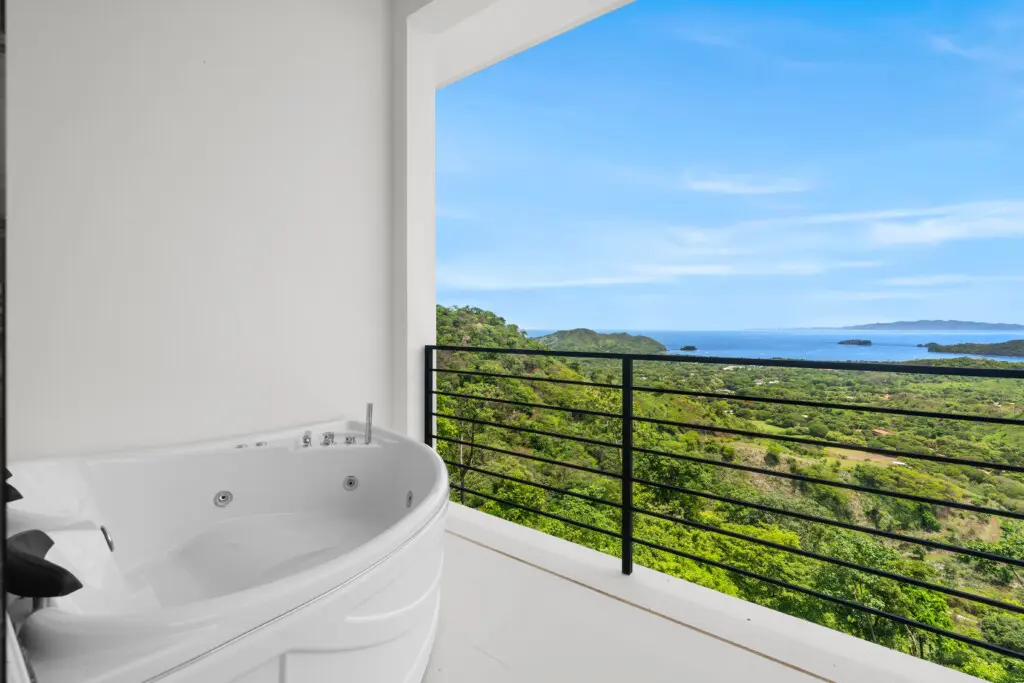 be3385ac a416 4121 ad8f b5df6a4c97e7.jpg