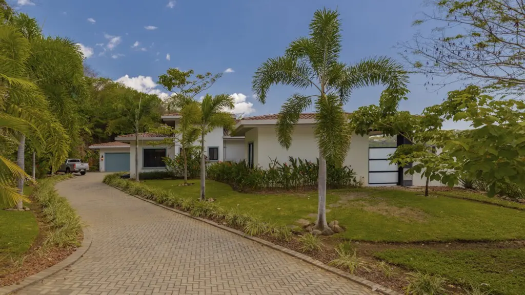 c213e258 9fb7 48bb 9c86 a91e00ffb5f8.jpg