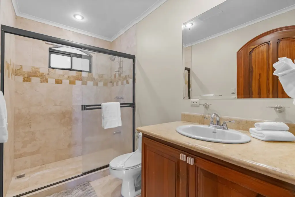 c6d438d5 6bcc 48a2 8332 e705b1f8d143.jpg