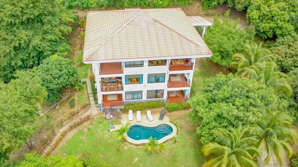 c7e4437c af61 449d 8fb2 52993a3c272b.jpg