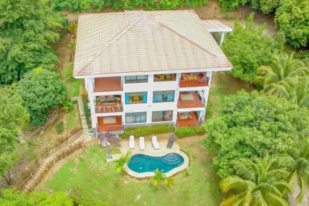 c7e4437c af61 449d 8fb2 52993a3c272b.jpg