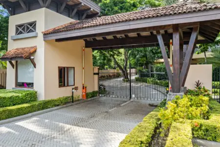 ca1b87e0 599f 45f9 bed8 1179953802c7.jpg