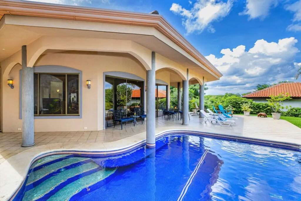 d30d2d4c 8a56 46c2 b405 61069e6541e3.jpg