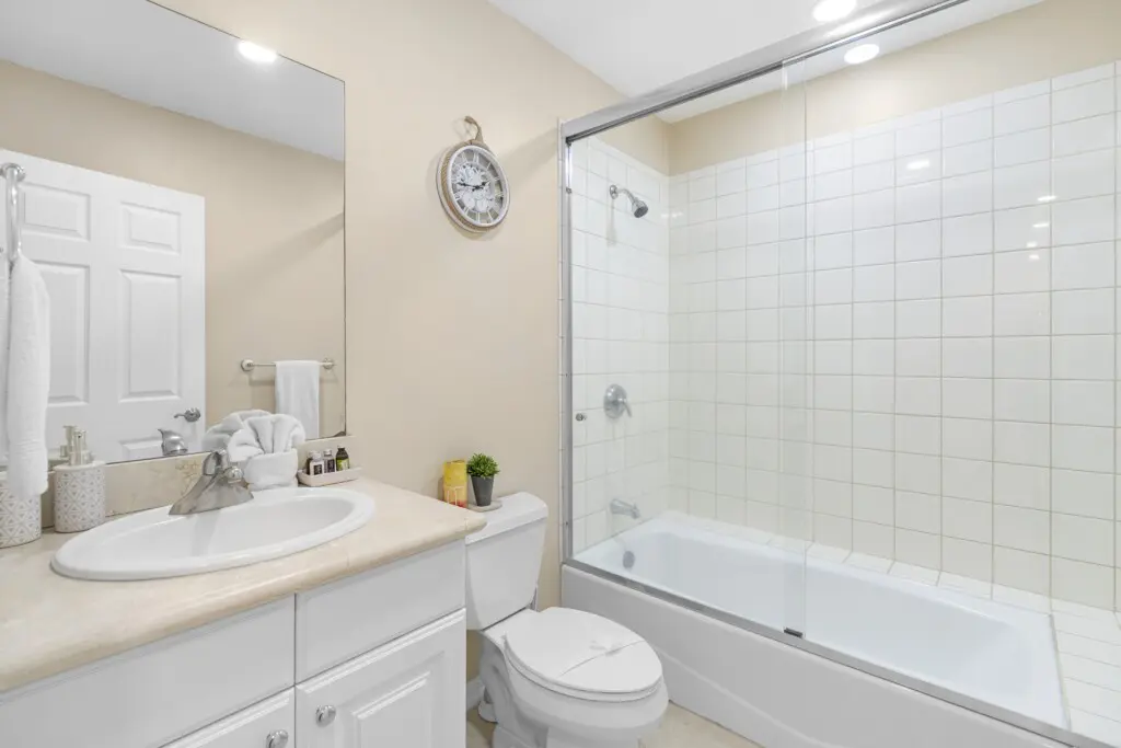 d78262b2 6e05 48a1 ad00 c685de541a7e.jpg