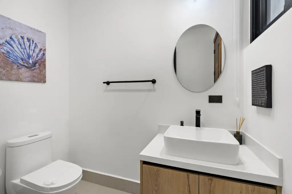 d8899c6c c9a3 44c4 a468 bf5e799cad55.jpg