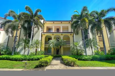 e03aa8e4 b728 42c5 b78a 5419e7fc07cf.jpg