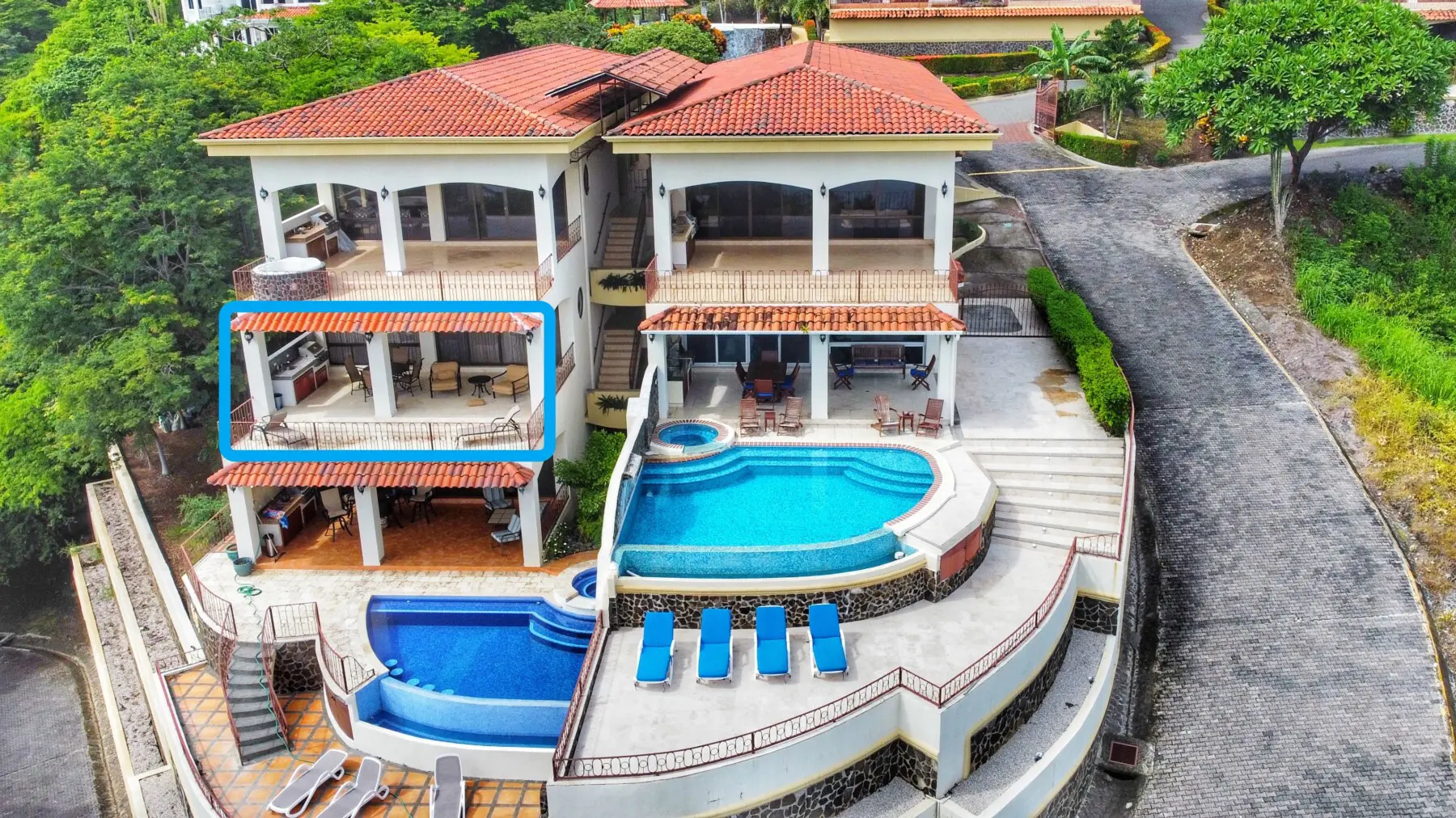 e12cfcf9 f54e 48b2 aac4 6817044d0a4e.jpg