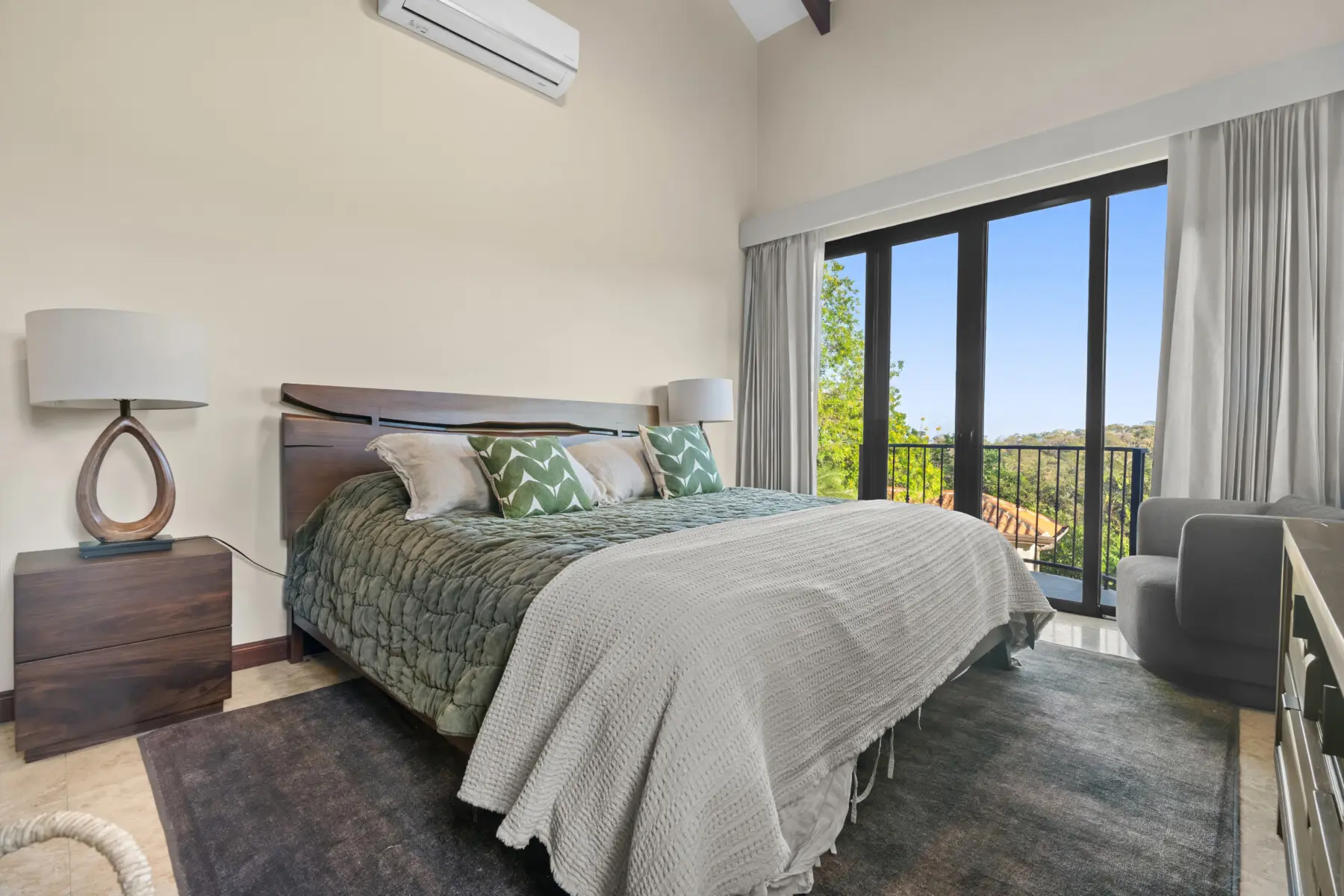 e5aef13b 2e48 4a12 a337 7d199c57464a.jpg