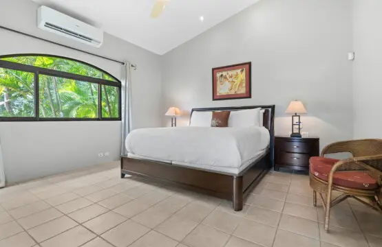 e7420349 3ca8 49e7 98f5 2a021cbad6e6.jpg