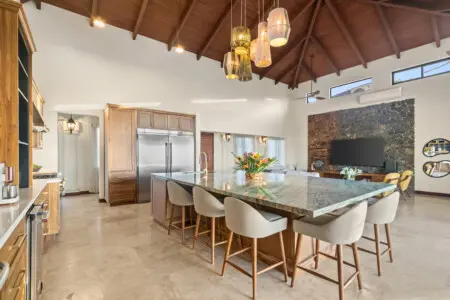 eff4f4d8 0df8 49ea 9c04 48fcb620589c.jpg