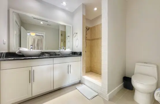 f5644688 c4bd 412c 93cf dc483f4d783c.jpg