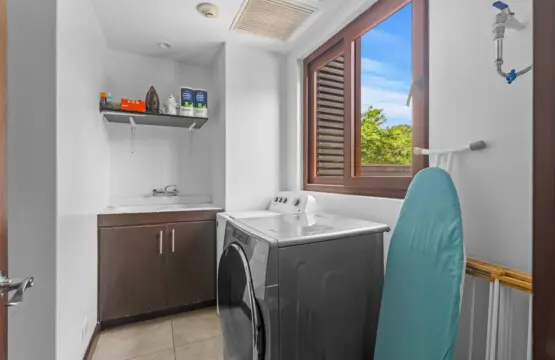 f56a5733 6e25 45f8 8e13 df7772f5d97d.jpg